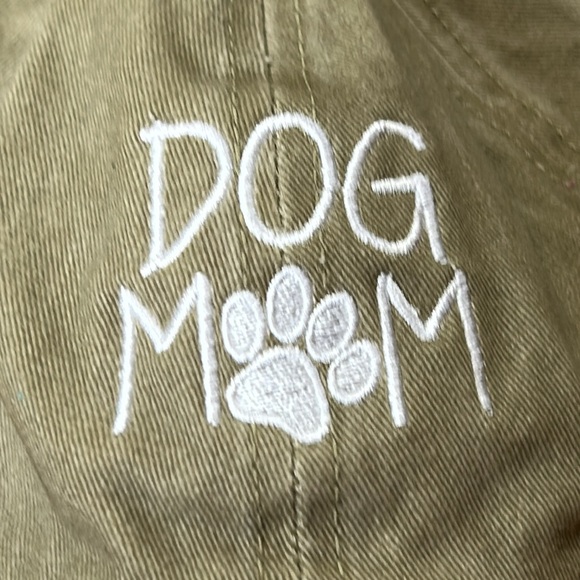 David and Young khaki Dog Mom cap.  Excellent condition. One size. - Picture 2 of 7